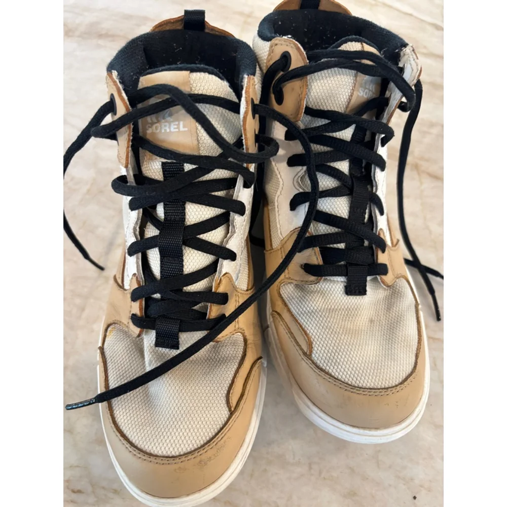 Sorel visible heel